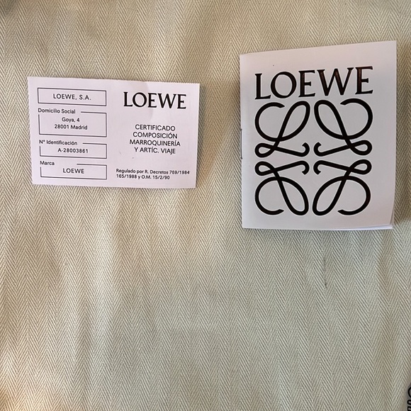 Loewe x Paula’s Ibiza Cutout Anagram Pocket Crossbody Bag- New with tags - Picture 13 of 16